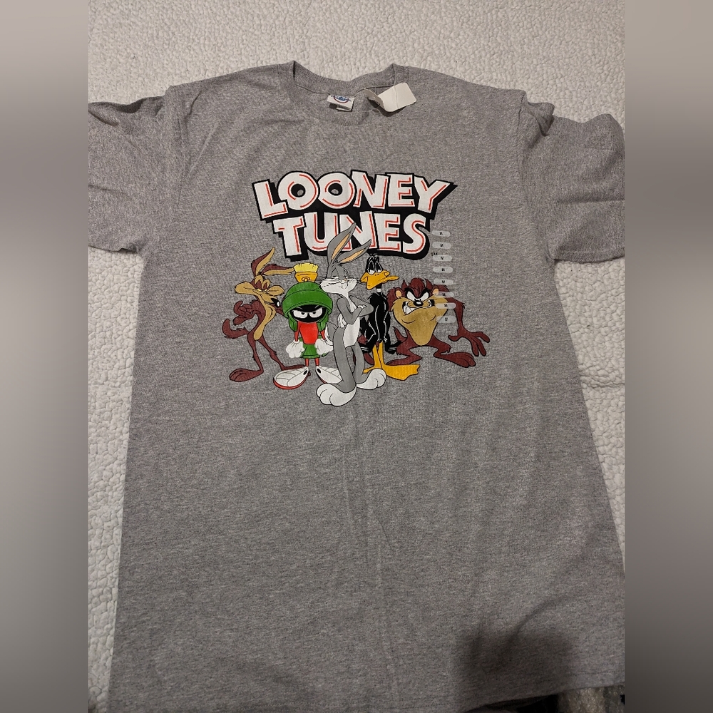 Looney tunes shirt